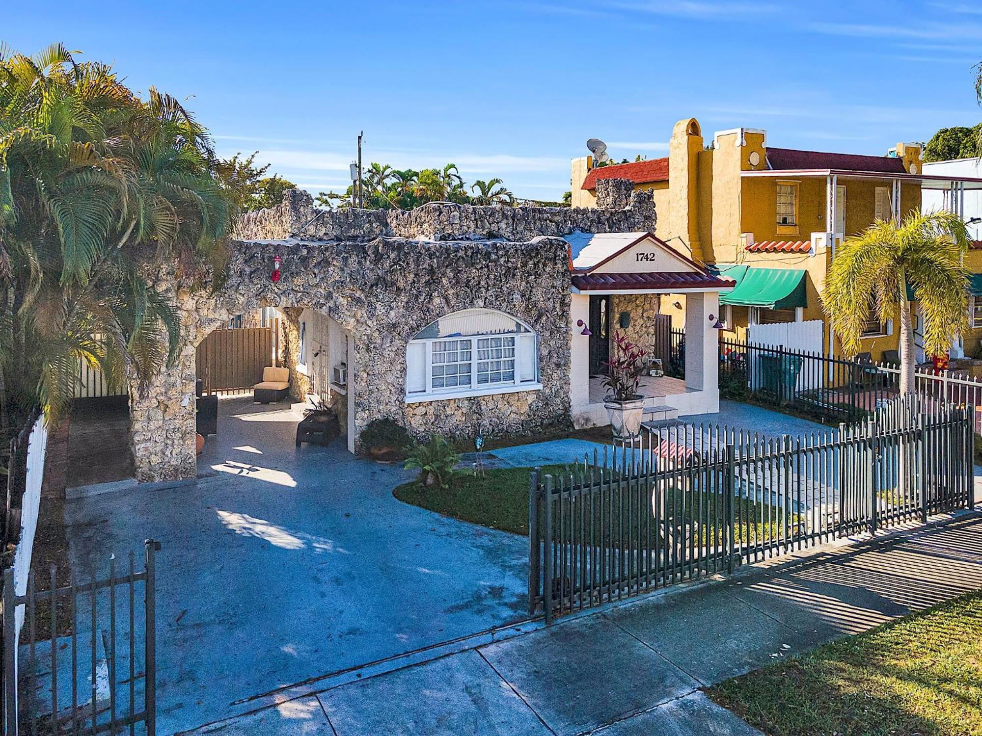 Coral Suite Close To Little Havana マイアミ エクステリア 写真
