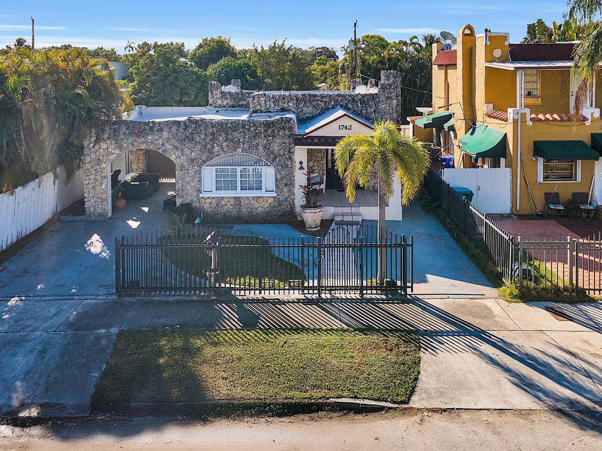 Coral Suite Close To Little Havana マイアミ エクステリア 写真